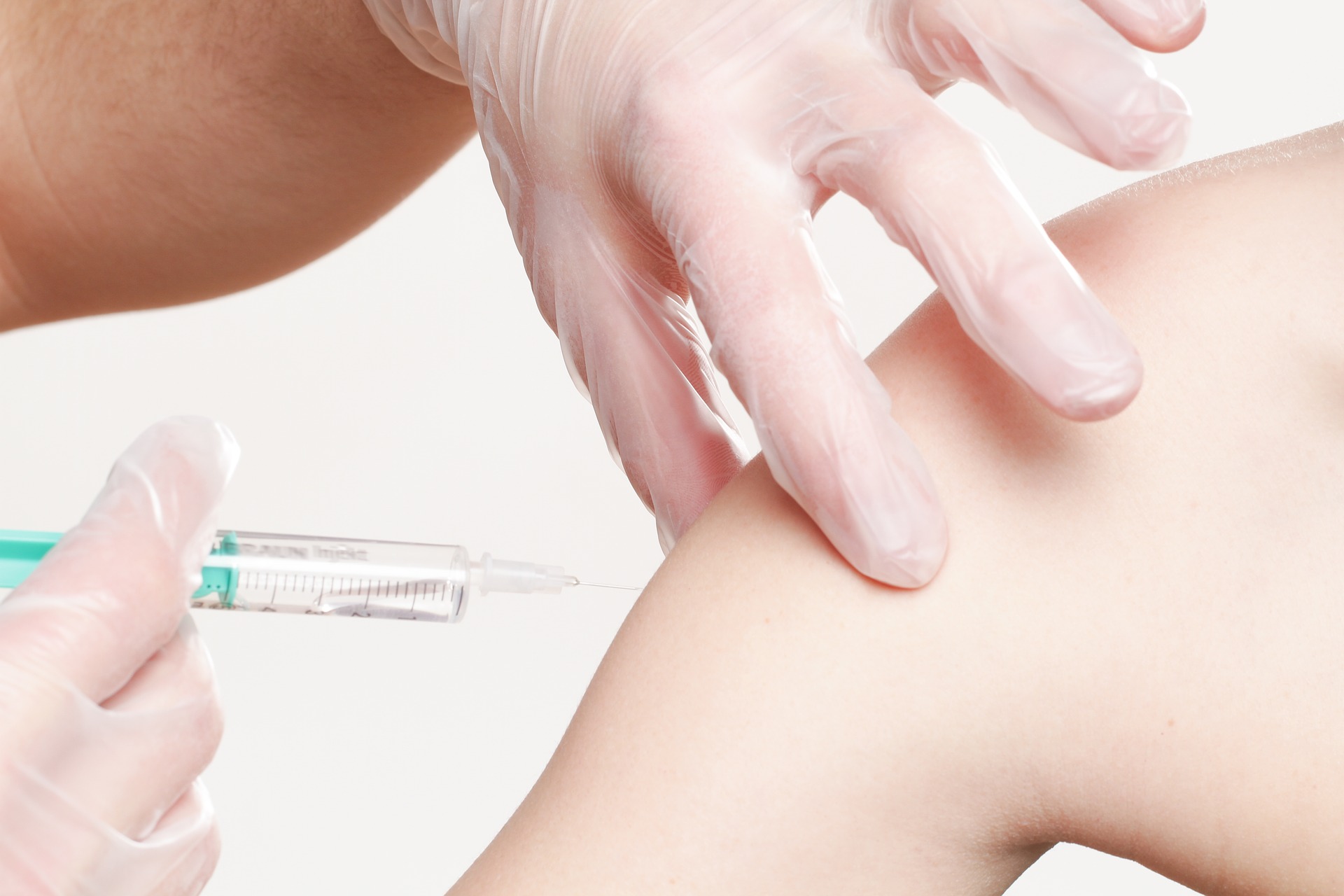 CORONAVIRUS AŞILARI Doç.Dr. Bülent Yardımcı